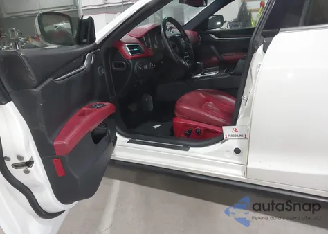 2015 Maserati Ghibli S Q4 z USA, uszkodzony, nr VIN ZAM57RTA3F1143226